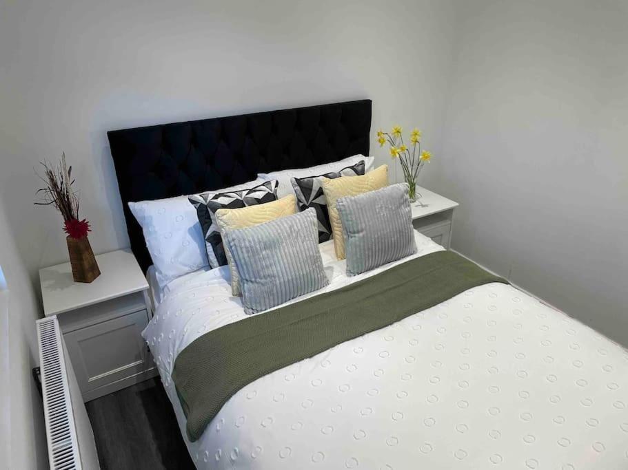 The Cabin Welwyn Garden City Εξωτερικό φωτογραφία