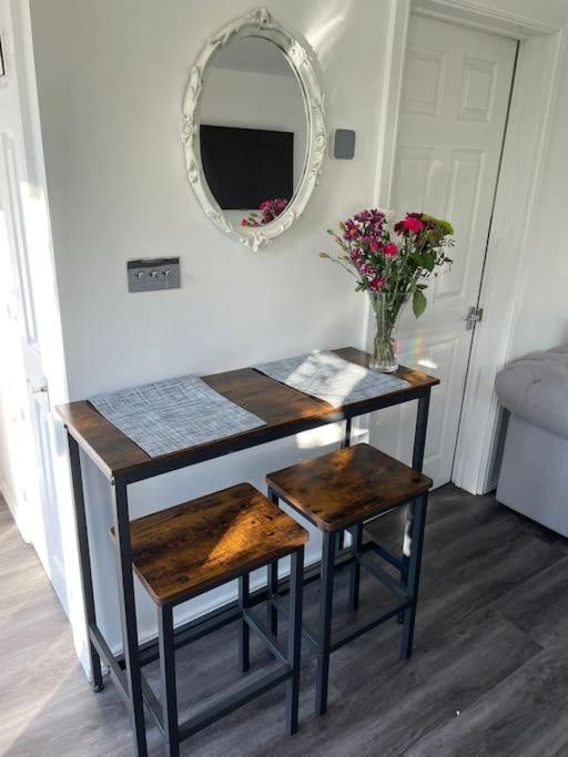 The Cabin Welwyn Garden City Εξωτερικό φωτογραφία